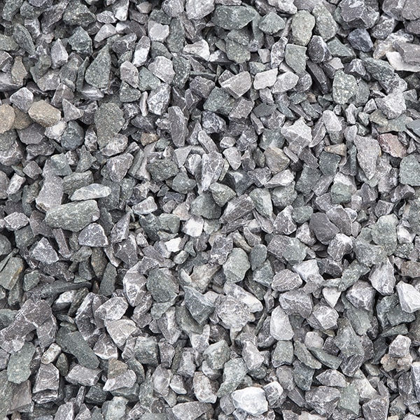 walkway gravel can be combined with features such as stepping stones, pavers, or edging to enhance its visual appeal
